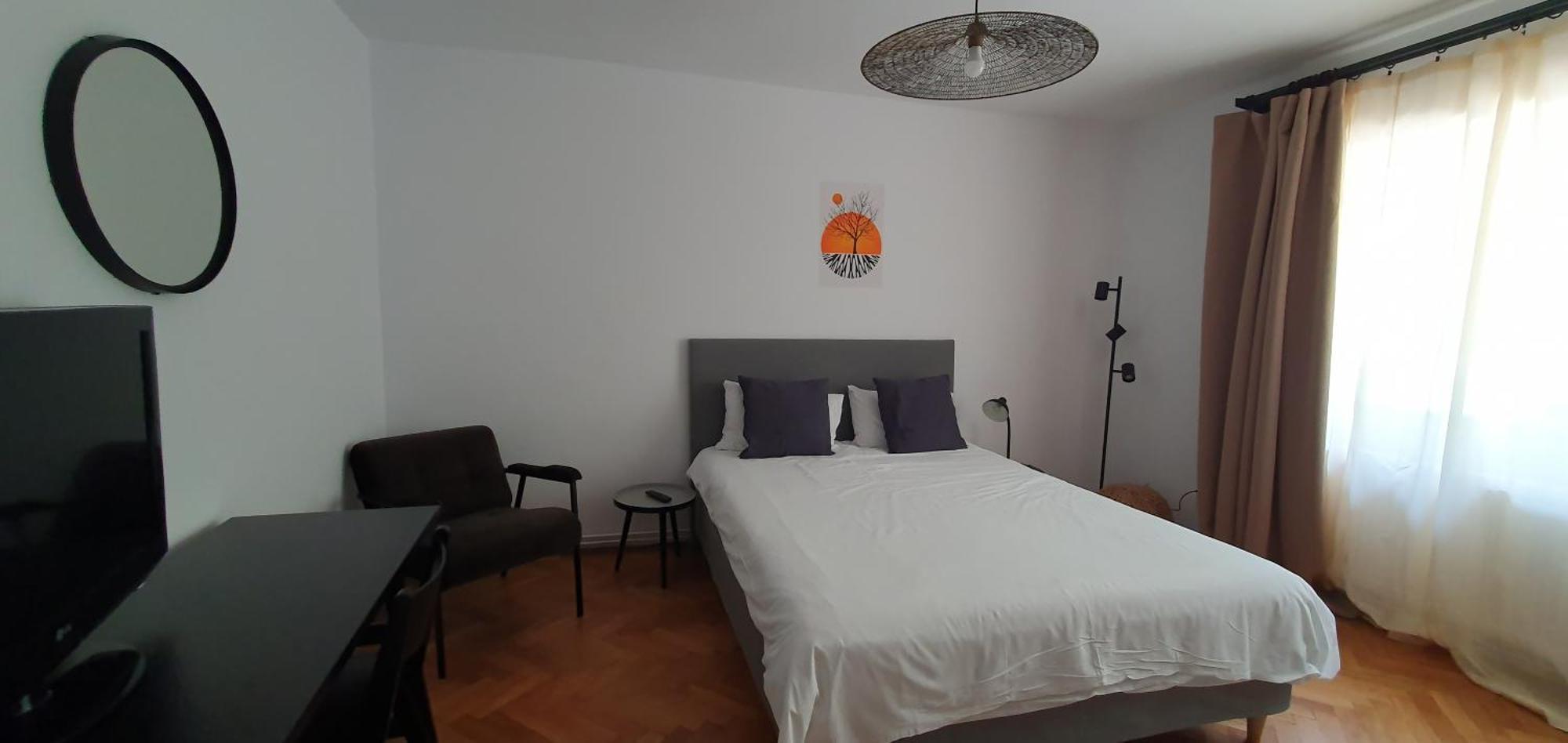 The Pines Serviced Apartments Brassó Kültér fotó