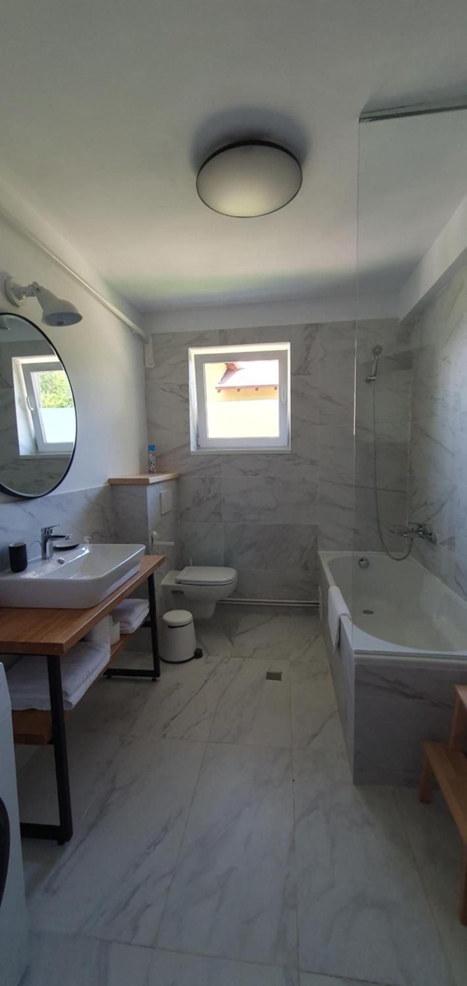 The Pines Serviced Apartments Brassó Kültér fotó