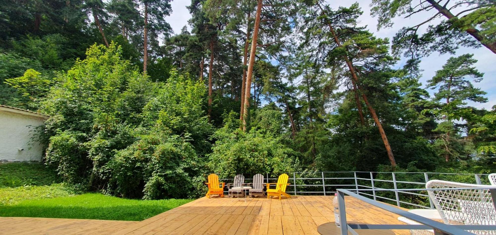 The Pines Serviced Apartments Brassó Kültér fotó